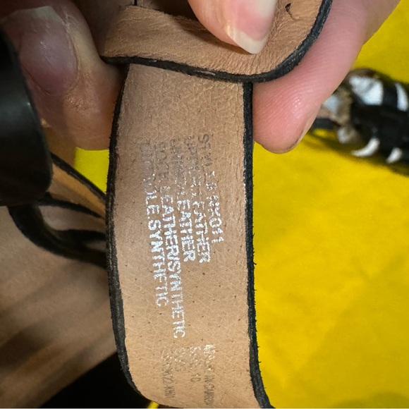 The Tegan Fisherman Sandal Size 10 - Picture 7 of 7